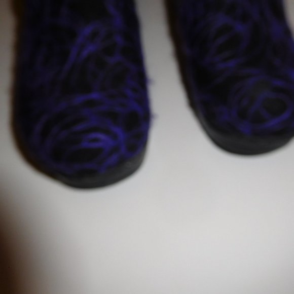 Dansko Purple Wool Swirl Clogs—Size 39 EU/US = Size 8 - Picture 5 of 7